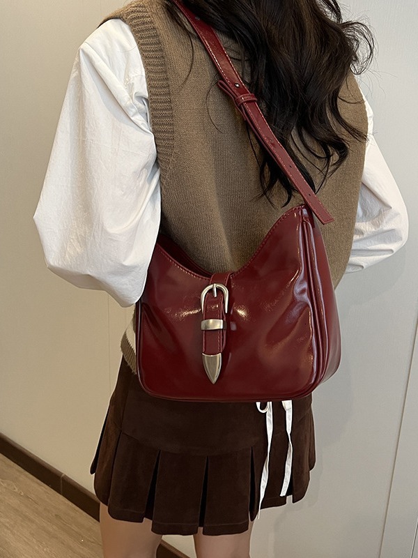 Autumn And Winter Small Women's New Versatile Crossbody Bag, High-end Single Shoulder Armpit Bucket Bag Designer Bags Handbags Women