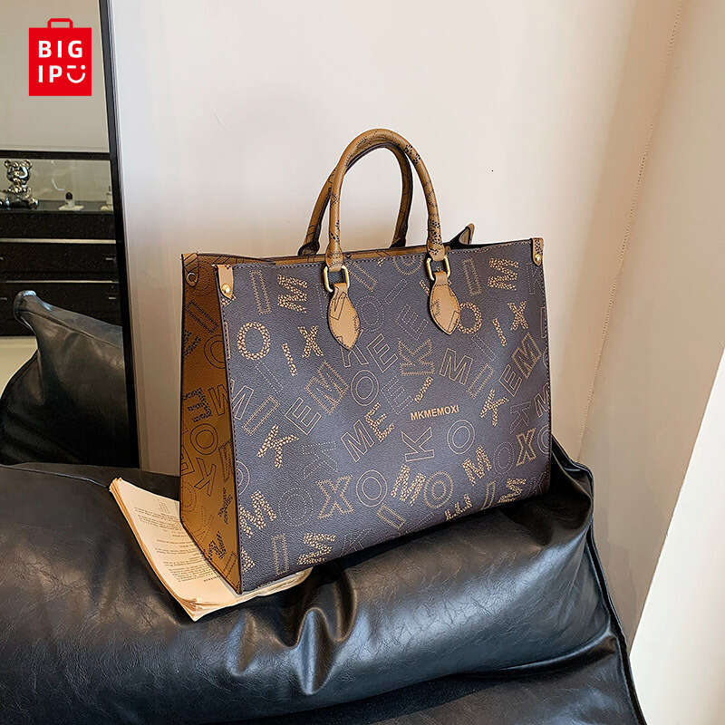 Designer Bag Female 2024 Cross Border New Fashion Atmosphere Large Capacity Old Flower Tote Handbag Commuter Women's Bag