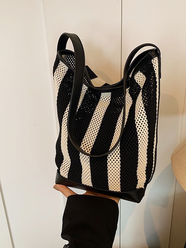 Striped Commuting Bucket For Bags Handbags Women Trend High-end Large Capacity Armpit Bag Designer