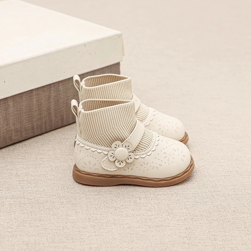 Baby girl autumn big flower boots soft sole knitted sock boots suitable for young children and women little princess exterior shoes 241106