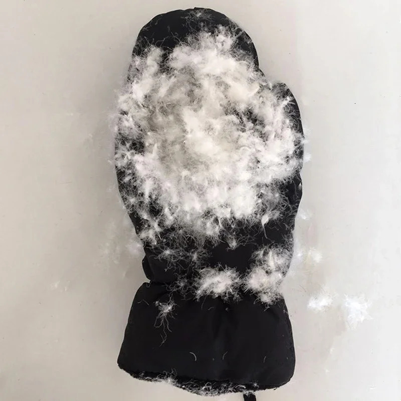 Thermal Snowboard Ski Gloves Men Women Winter Warm Snow Mountain Skiing Snowmobile Mittens Kids Long Rope Hang 241105