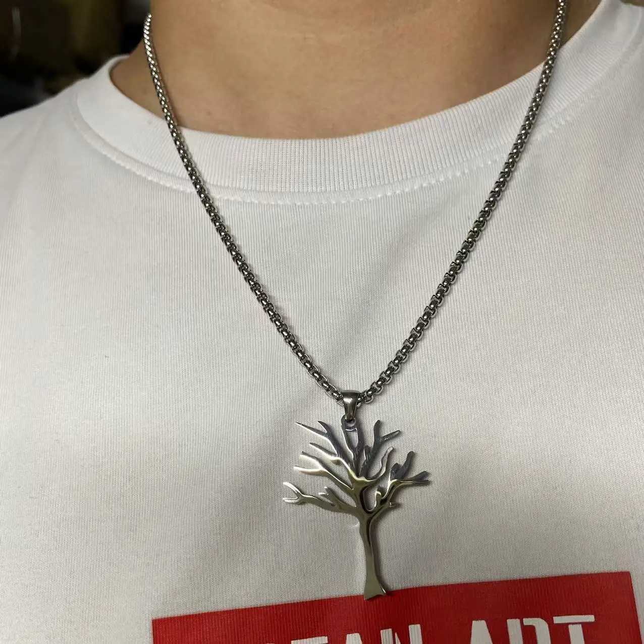 Hip hop style stainless steel Tree of Life high-quality personalized high-end pendant necklace suitable for men and jewelry accessories X241106