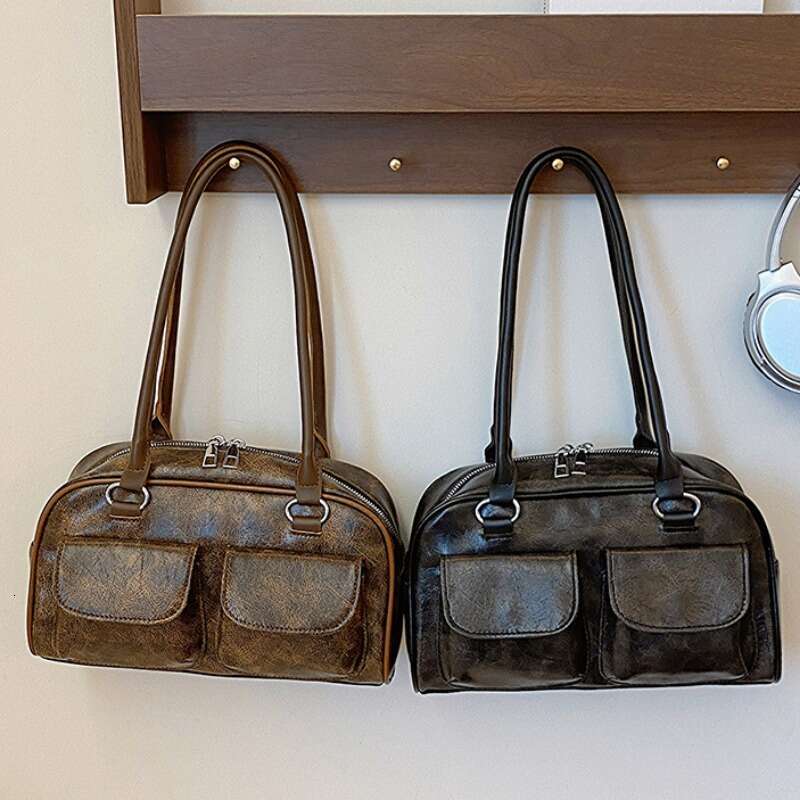 Designer Bag 2024 New Niche Retro Women's Shoulder And Underarm Bag Casual Zipper Horizontal Portable Small Square Bag