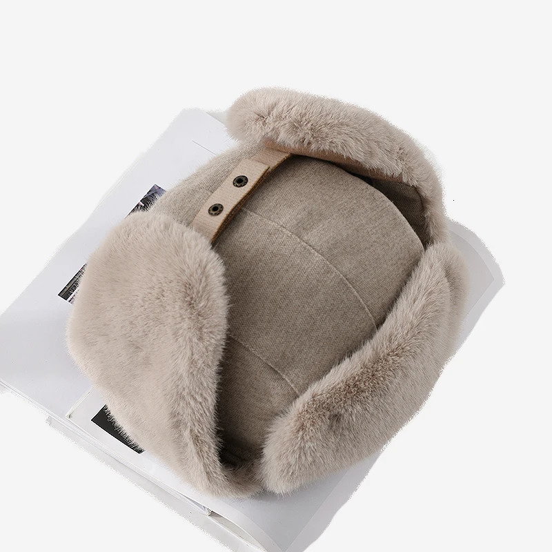 Russian mens earmuffs pilot hat winter Korean spliced artificial rabbit Ushak bomber trap thick warm hat womens ski hat 241106