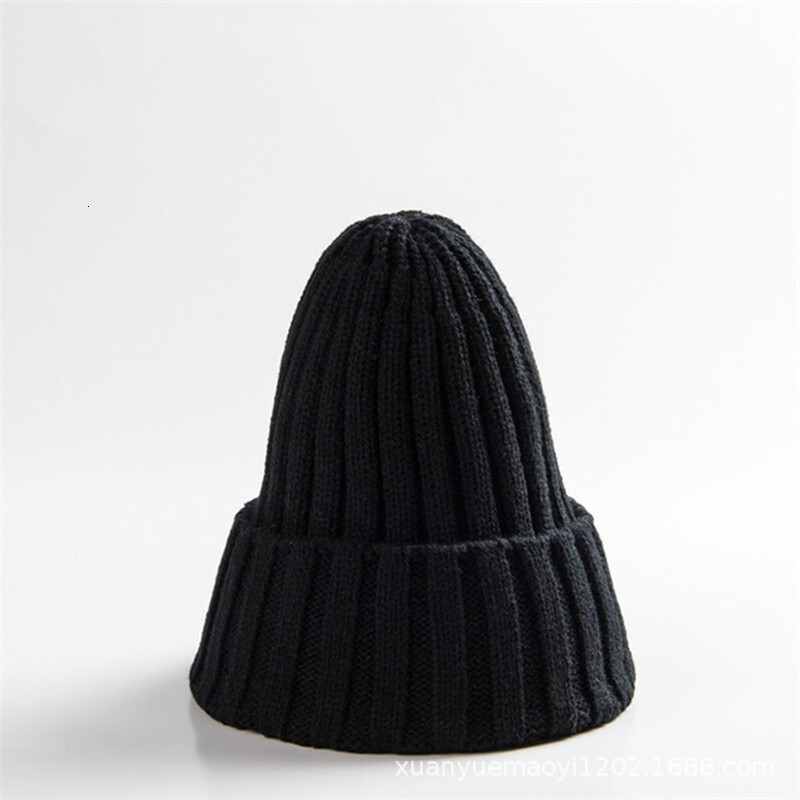 High quality design, men and women autumn and winter hat trend Knitted solid colored woolen ear protection warmth cover, head hat