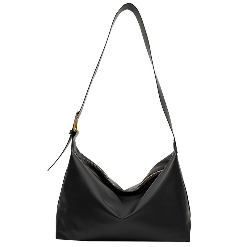Designer's new trendy armpit casual fashion handbag autumn large capacity single shoulder women's bag fashion bag