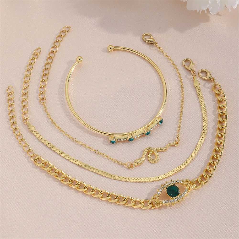 4-piece Hallow Out Green Crystal Stone Bracelet Set for Wencuffed Bracelets Cute Snake Eye Rhinestone Girl Bracelet Jewelry Set X241106