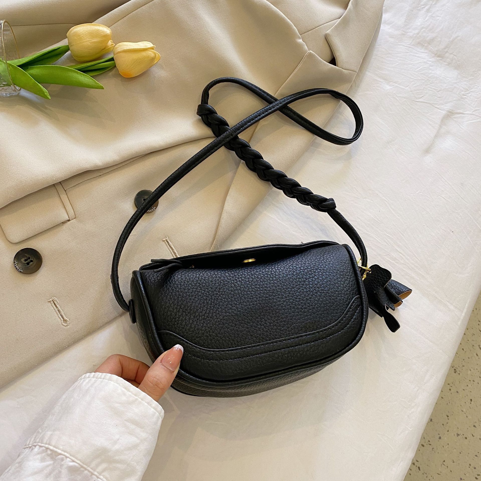 This Year's Popular Small Women's 2023 New Trendy And Stylish Quality Crossbody Fashionable Shoulder Bags, Dumpling Bags
