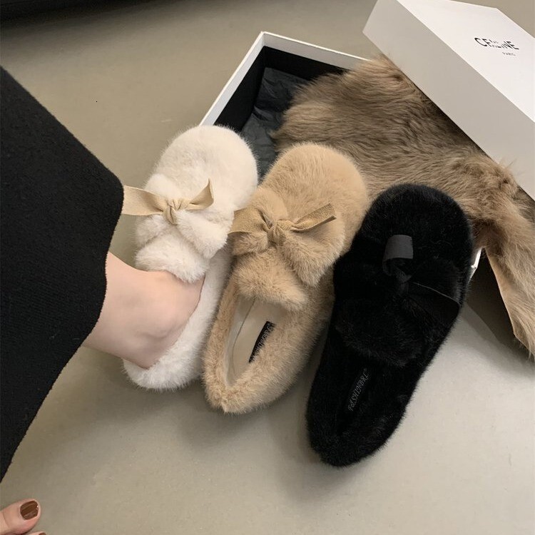 Women's 2023 New Winter Warmth Butterfly Bean with Fury Small Fragrant Round Head Flat Bottom Casual Cotton Shoes