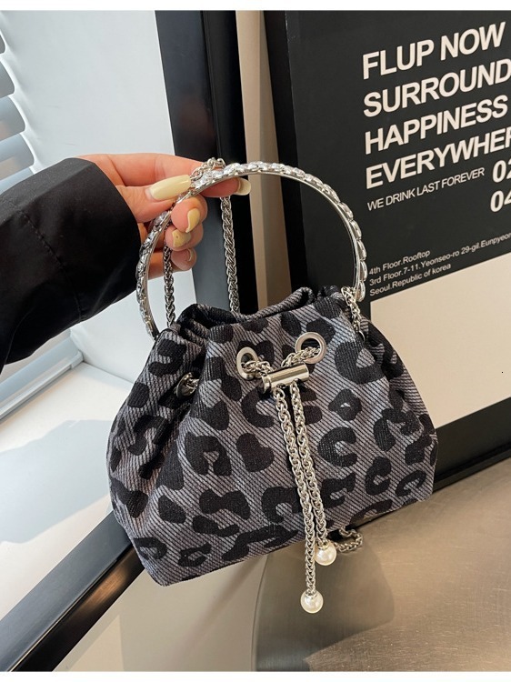 Bucket For Bags Handbags Women Metal Chain Shoulder Bag, Fashionable And Versatile Handbag With Cow Pattern Small Bag Designer