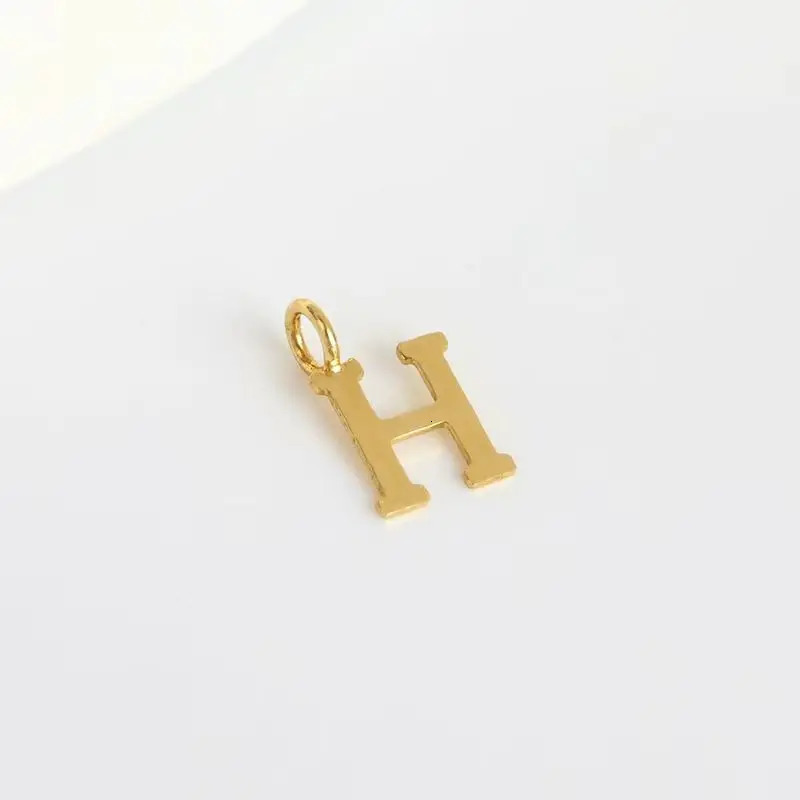 A genuine 18K gold pendant with pure AU750 letter small pendant simple and fashionable style exquisite jewelry gift for women 241106