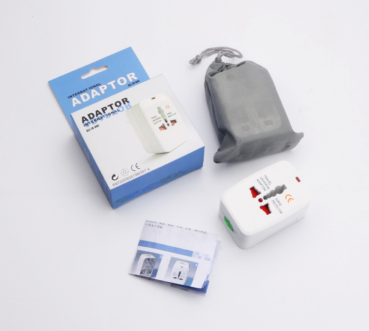 Multifunctional Universal Travel Adapter EU UK US AU AC Power Charger Adapter Outlet International Converter Socket Plug Adaptor Connector with retail