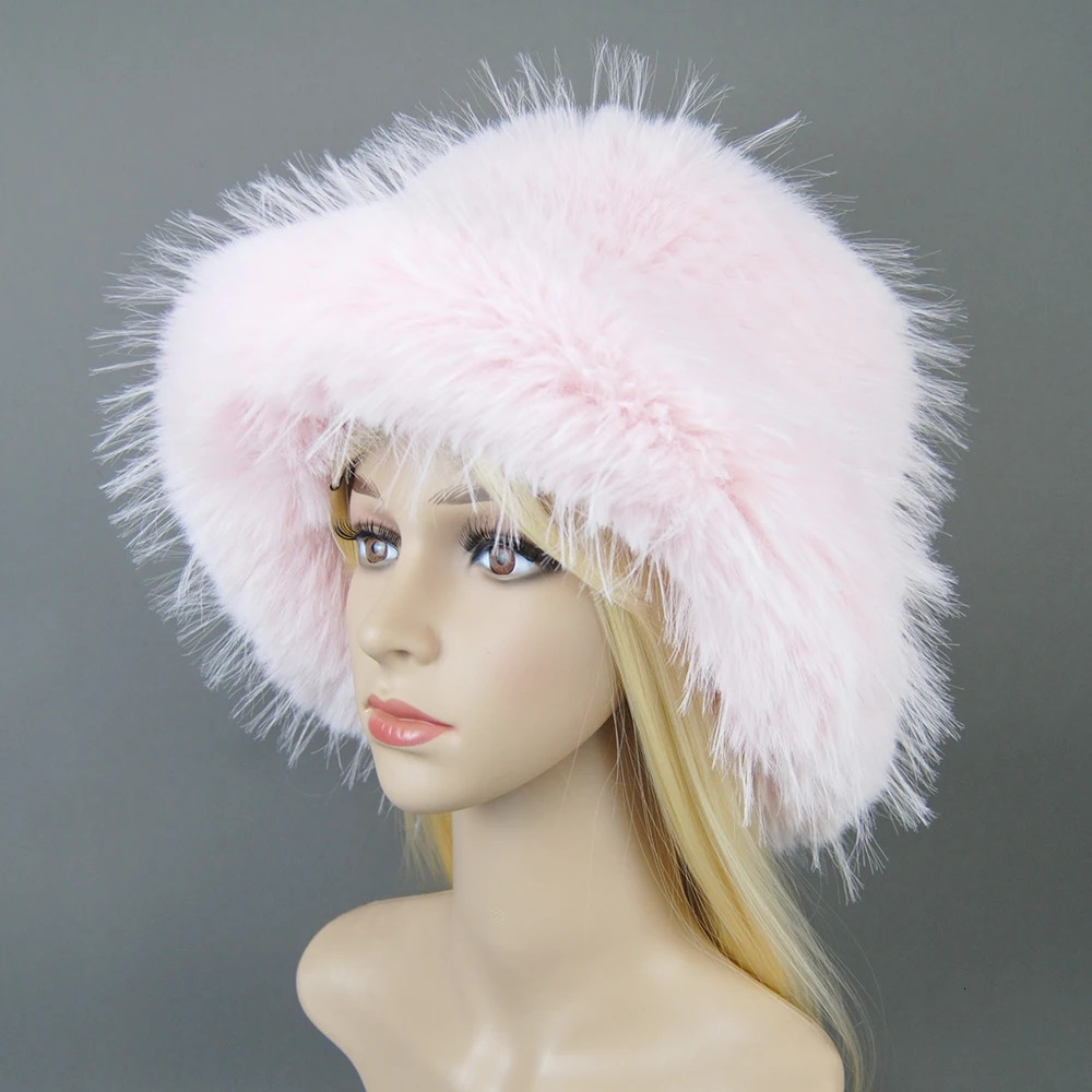 Winter autumn womens bucket hat oversized fluffy Brim soft long tailed synthetic raccoon fur elegant fisherman hat 241106
