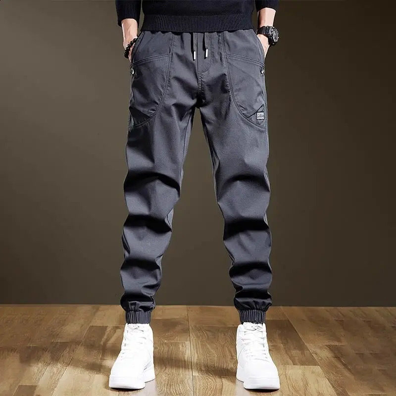 Trousers Man Multi Pocket Multipockets Joggers Harem Cargo Pants for Men Black in Loose Regular Fit est Korean Style 241104