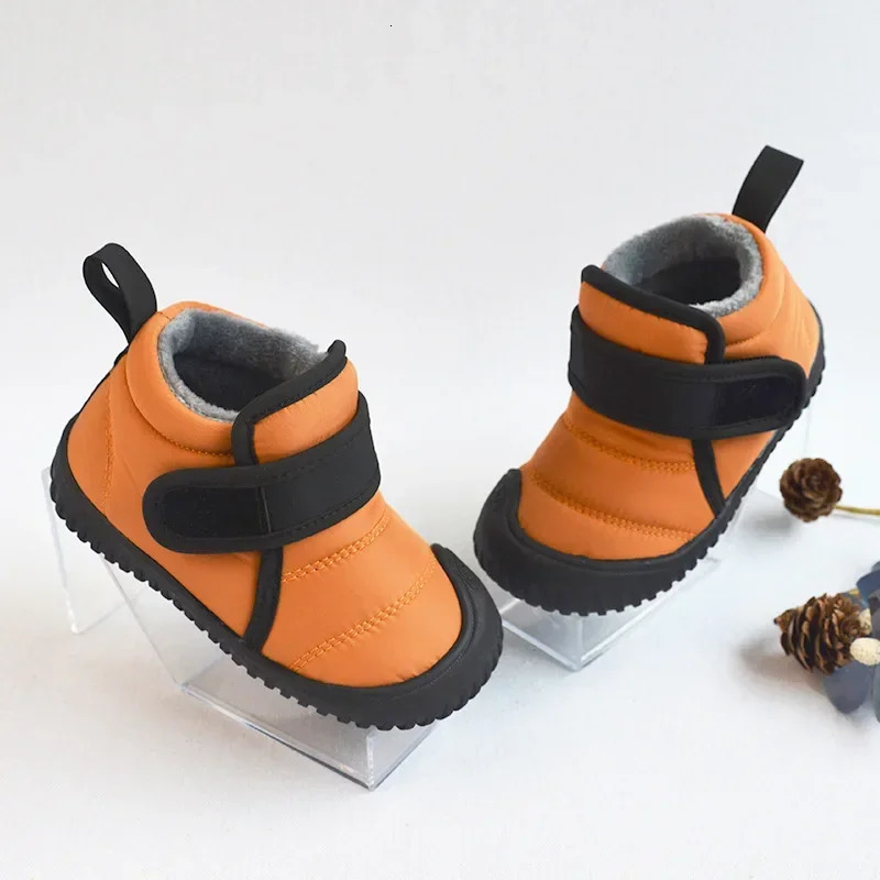 Winter children velvets cotton shoes baby casual soft-soled warm cotton boots boys and girls fashion short snow boots 241106