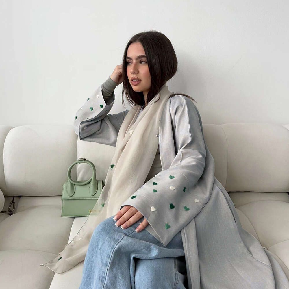 Fashion Love Embroidery Dubai Trkiye Elegant Cardigan Robe LR712 Fashionable women's long robe cardigan