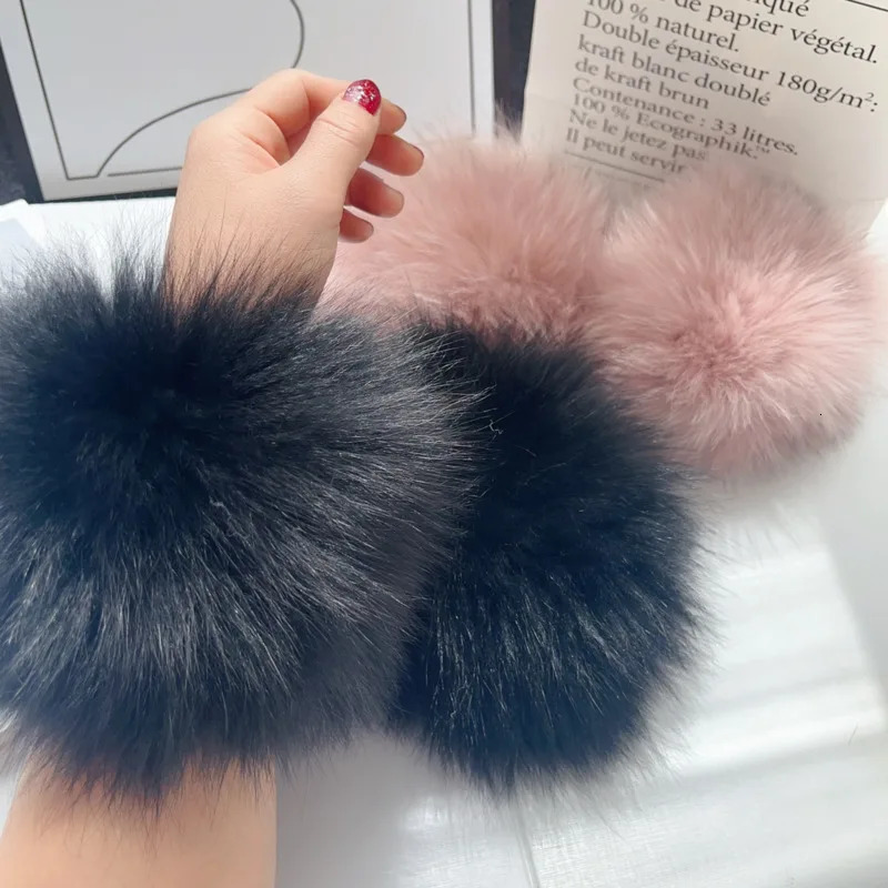 Natural fur cuffs keep warm in winter womens fur wrist cuffs keep fur sleeves warm plush elastic fur bracelets sleeves 241106