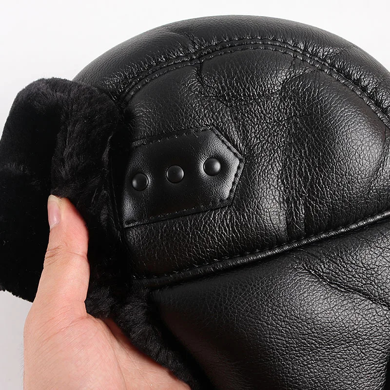 Earflap hat winter hat men autumn black Pu leather hat warm Wusanka Russian faux fur bomber pilot trap hat men 241106
