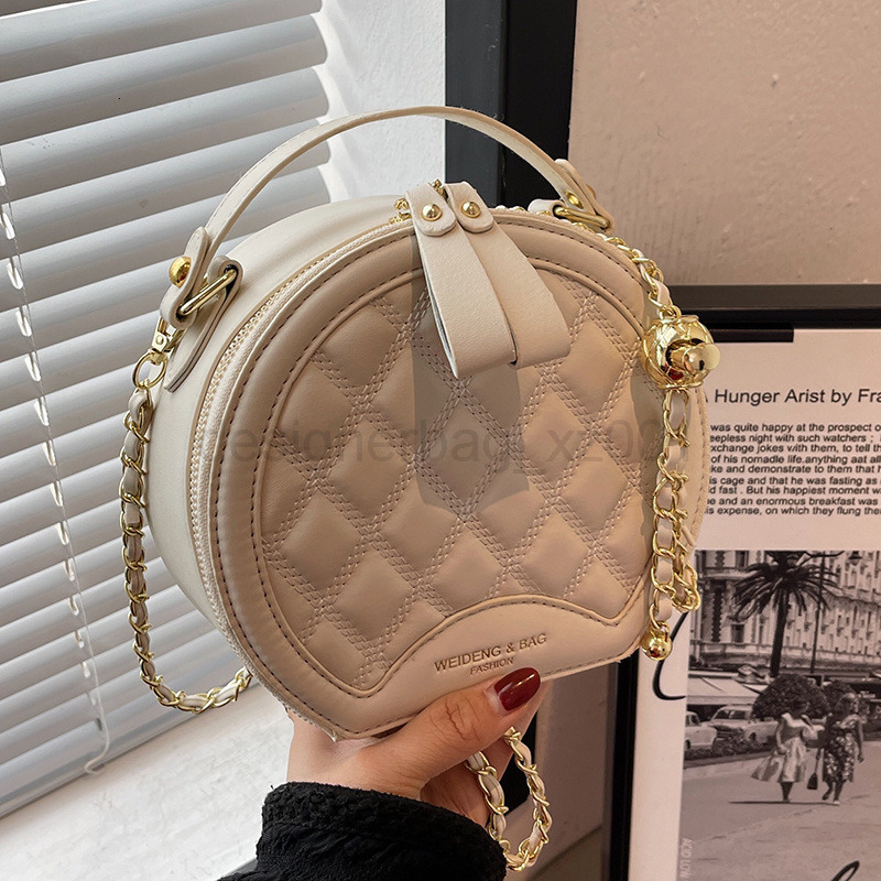 Classic Designer Bag Fashion 10a Top Nikiduncks Woman Handbagevening Bags This Years Popular Womens 2024 New Highend Handbag Handheld V
