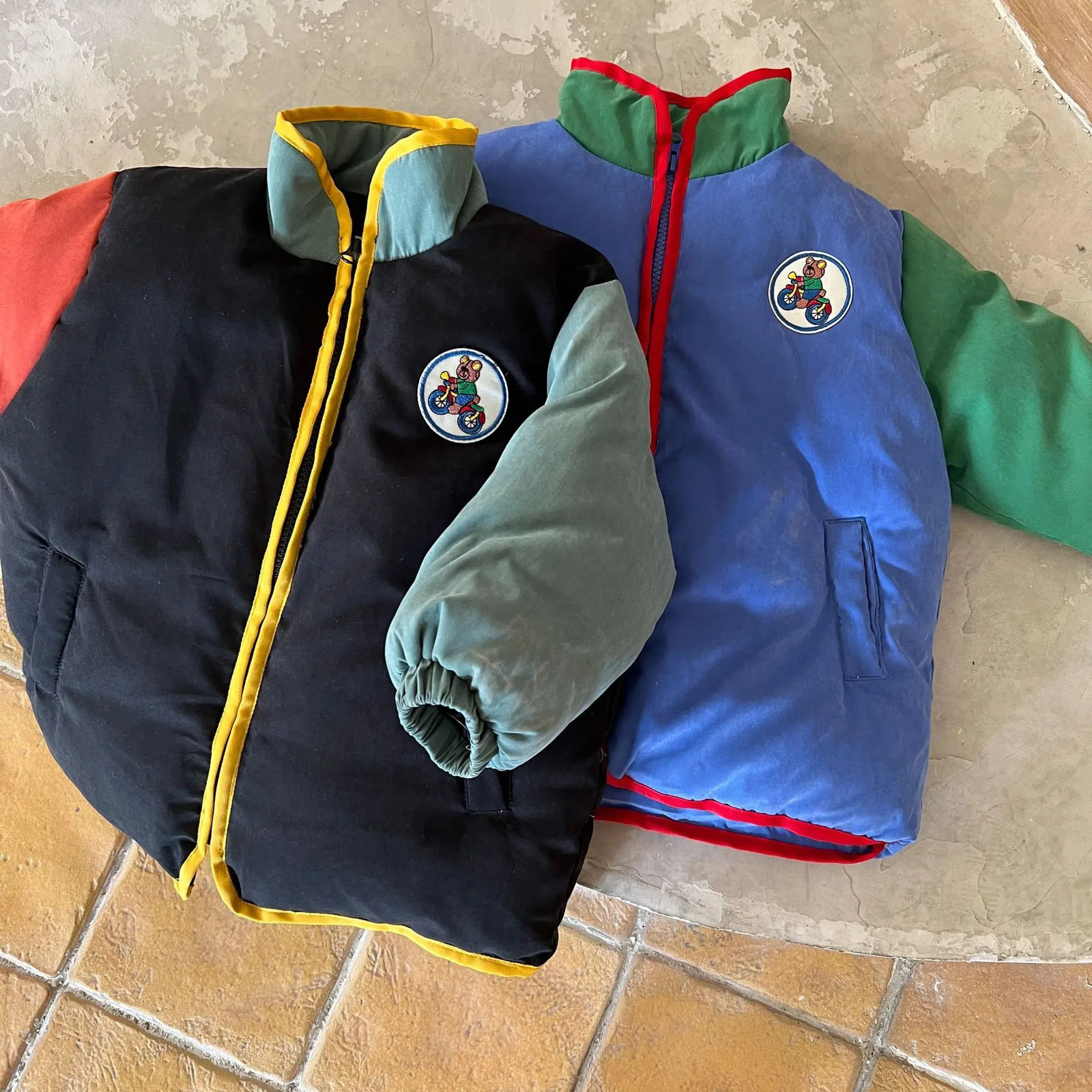 Autumn and winter vintage childrens cartoon bear down jacket thick cotton pad for young children and girls top fashionable boy baby splicing park 2411