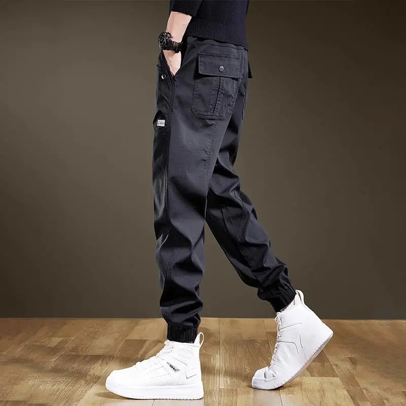 Trousers Man Multi Pocket Multipockets Joggers Harem Cargo Pants for Men Black in Loose Regular Fit est Korean Style 241104