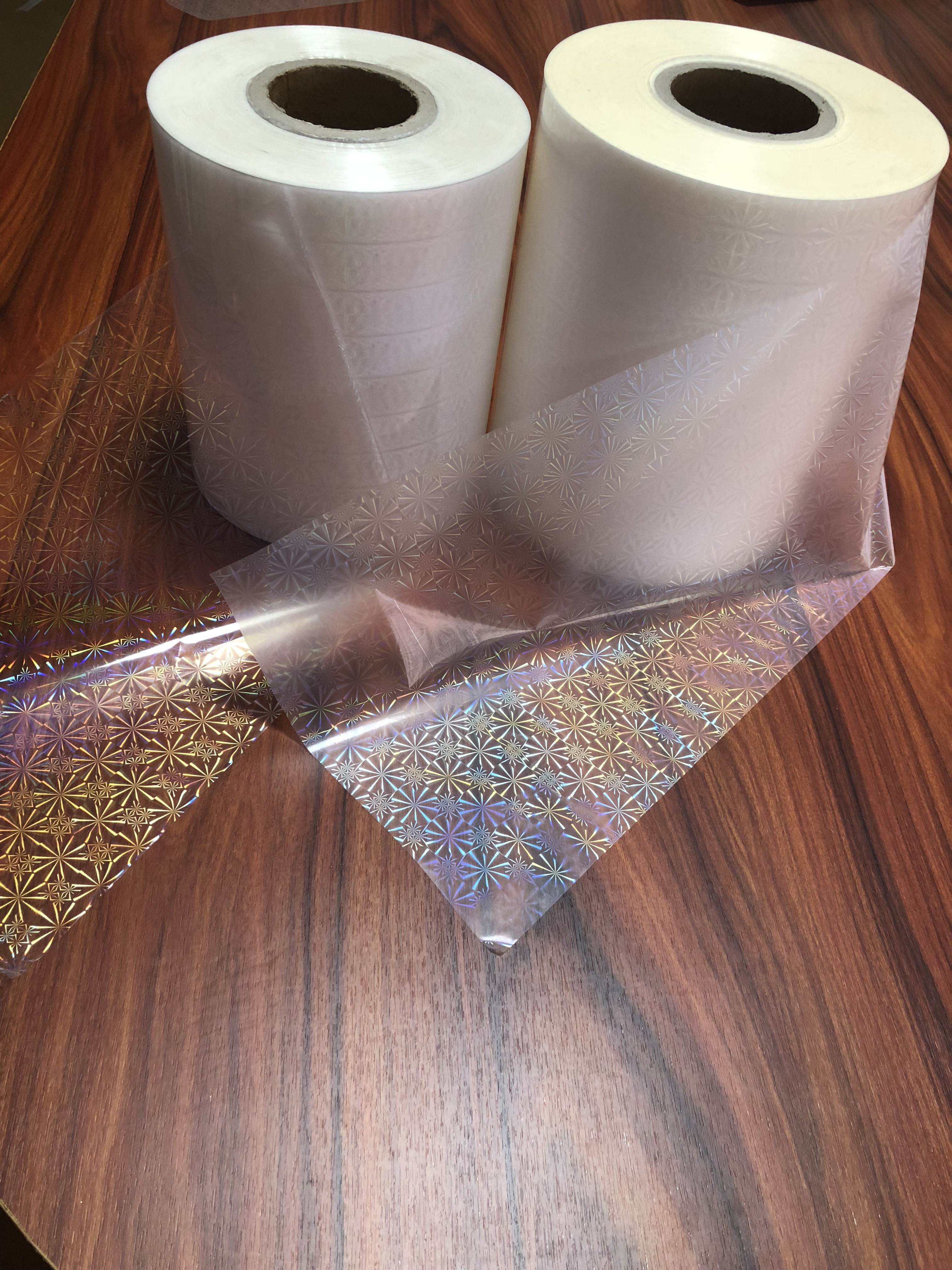 Hot Selling Fashion 3D Lens Bopp lamination film roll thermal lamination film