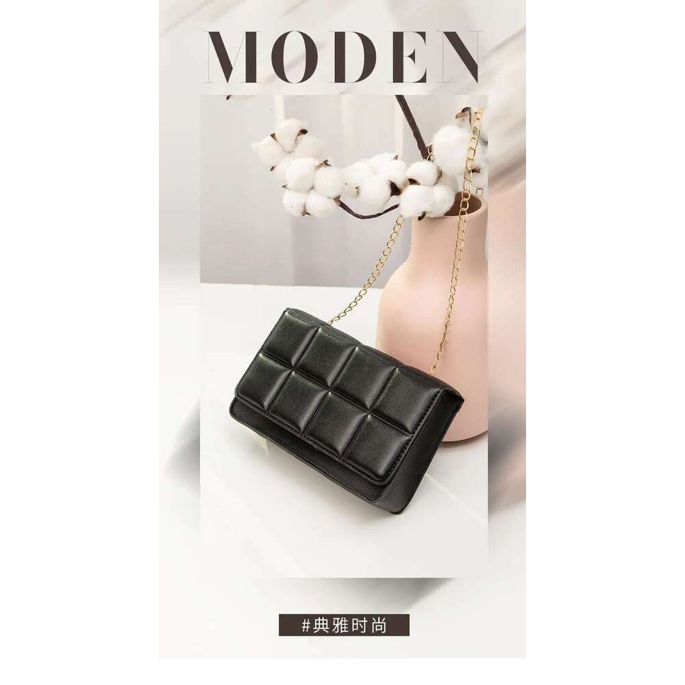 Designer Bag Grilled Pillow Bag Women's Bag Acrylic Handheld Small Square Bag Bags For Women Tote Bags For Women Handbag