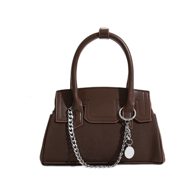 New designer autumn and winter high-end frosted handbag for women, single shoulder underarm bag, new crossbody bag, fashionable bag