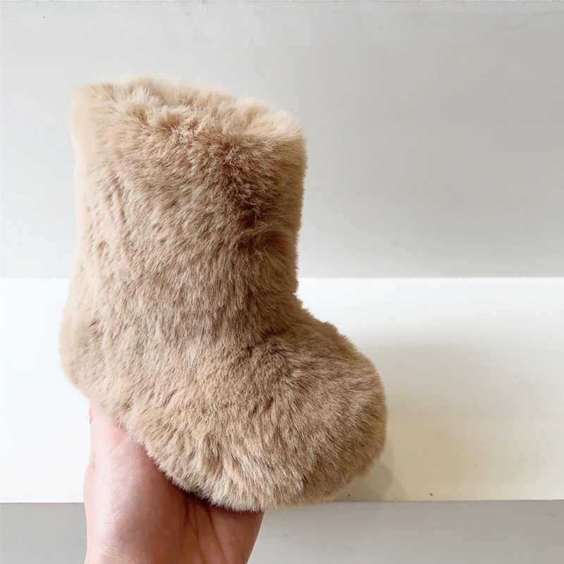 Fluffy Warm Plush Boots Baby Girls Thick Fur Booties Toddler Child Winter Fashion Round Toe Slip-on Outdoor Cotton Shoes 241106