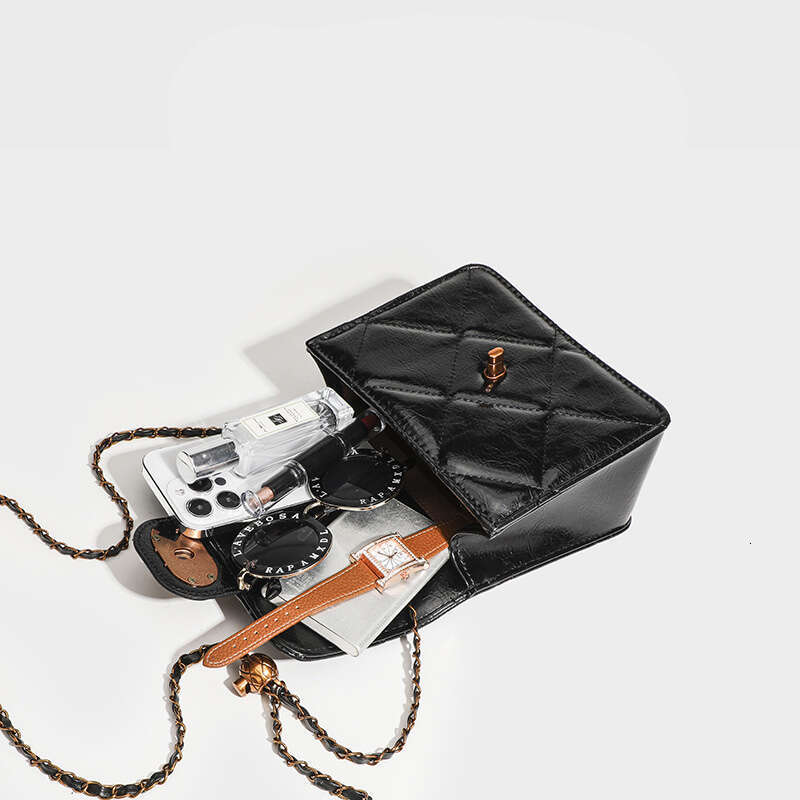 Designer Bag Women's Bag 2024 New Fashion Versatile Chain Lingge Single Shoulder Crossbody Phone Small Square Bag For Leisure
