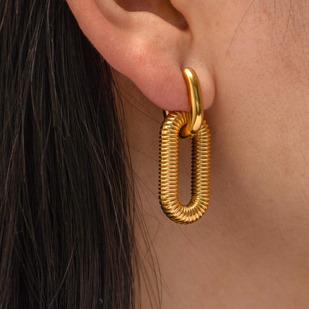 18K Gold Stainless Steel Simple Cluster Dangle Earrings for Women Men Desinger Chic Fashion Engagement Jewelry Gifts Fressshipping Wholesales23588