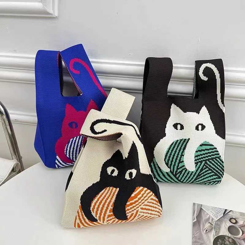 1 piece of Fi knitted wrist bag text bag casual shopping bag handbag floral printing Fem reusable shopping bag woven handbag Y241106