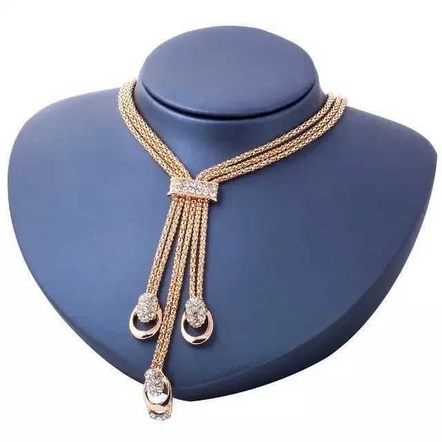 Hot S 4-piece/set luxury classic Wens jewelry set gold-plated crystal zircon metal chain necklace bracelet earrings X241106