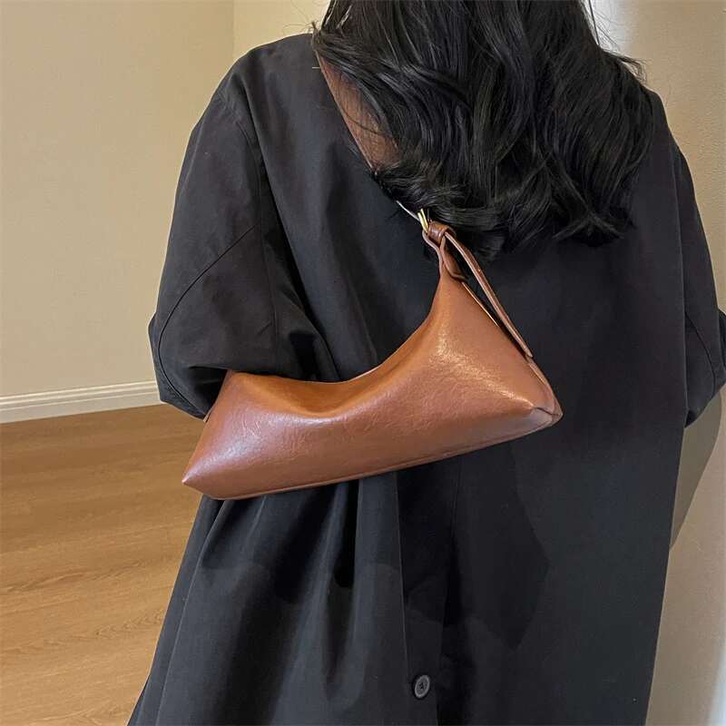 Designer Bag LEFTSIDE Design Small PU Leahter Underarm Bags For Women 2024 Winter Fashion Designer Females Shoulder Bag Handbags And Purses