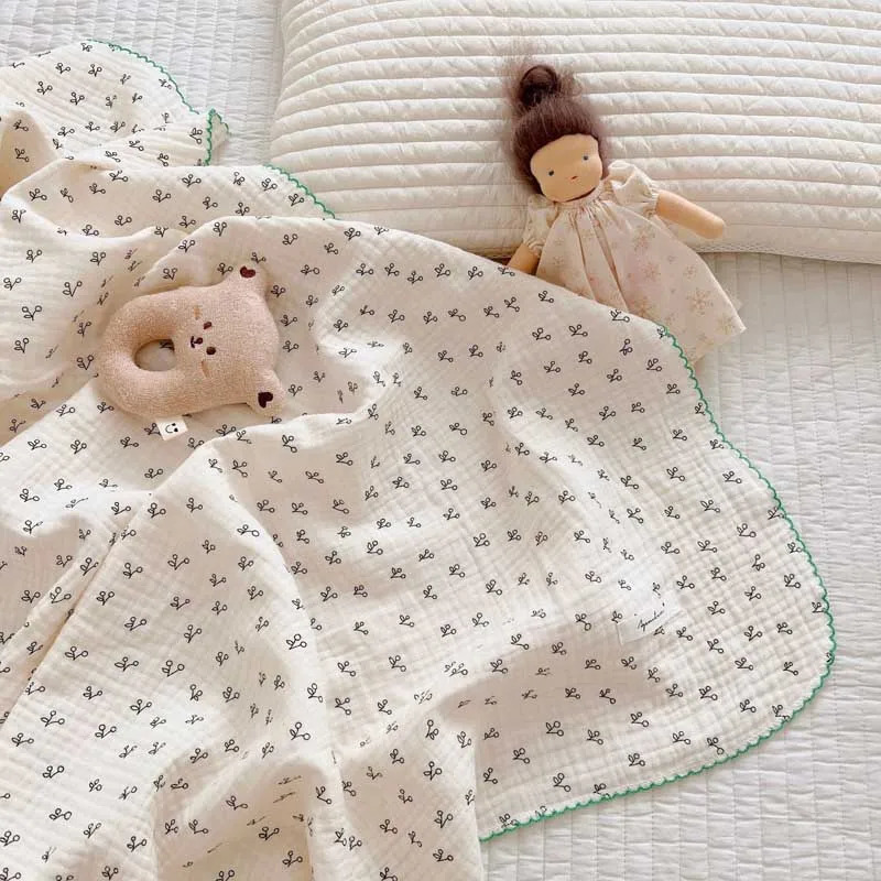 2-3 layers of baby blankets with bear dot printed cotton gauzy plain weave swaddle packaging born crib sleeping blanket 241106