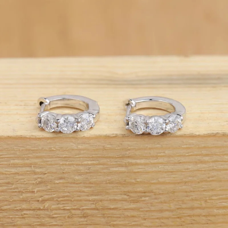 IOGOU 925 sterling silver D/VVS1 womens ring earrings 0.9cttw diamond round earrings classic wedding party gifts 241106