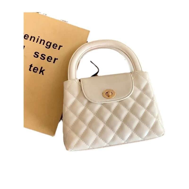 Designer Bag 2024 Korean Version Of Fashion Trend Versatile High-End Minimalist Diamond Grid Small Fragrance Chain Small Bag Fashion Bag