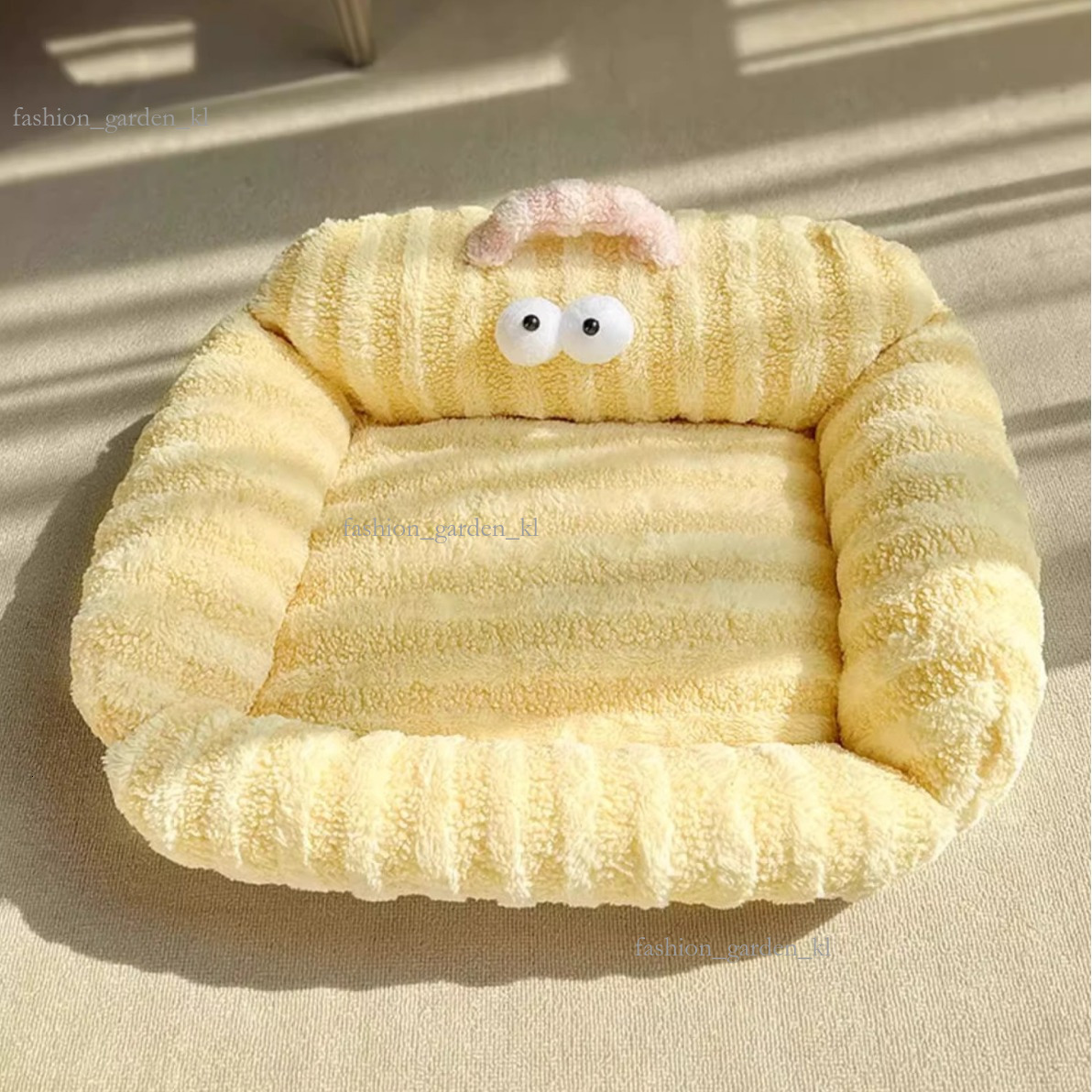 Dog Nest Winter Warm Pet Sofa Small Dog Sleeping Mat Soft Cushion Winter Dog Special Bed Internet Red Cat Nest 157