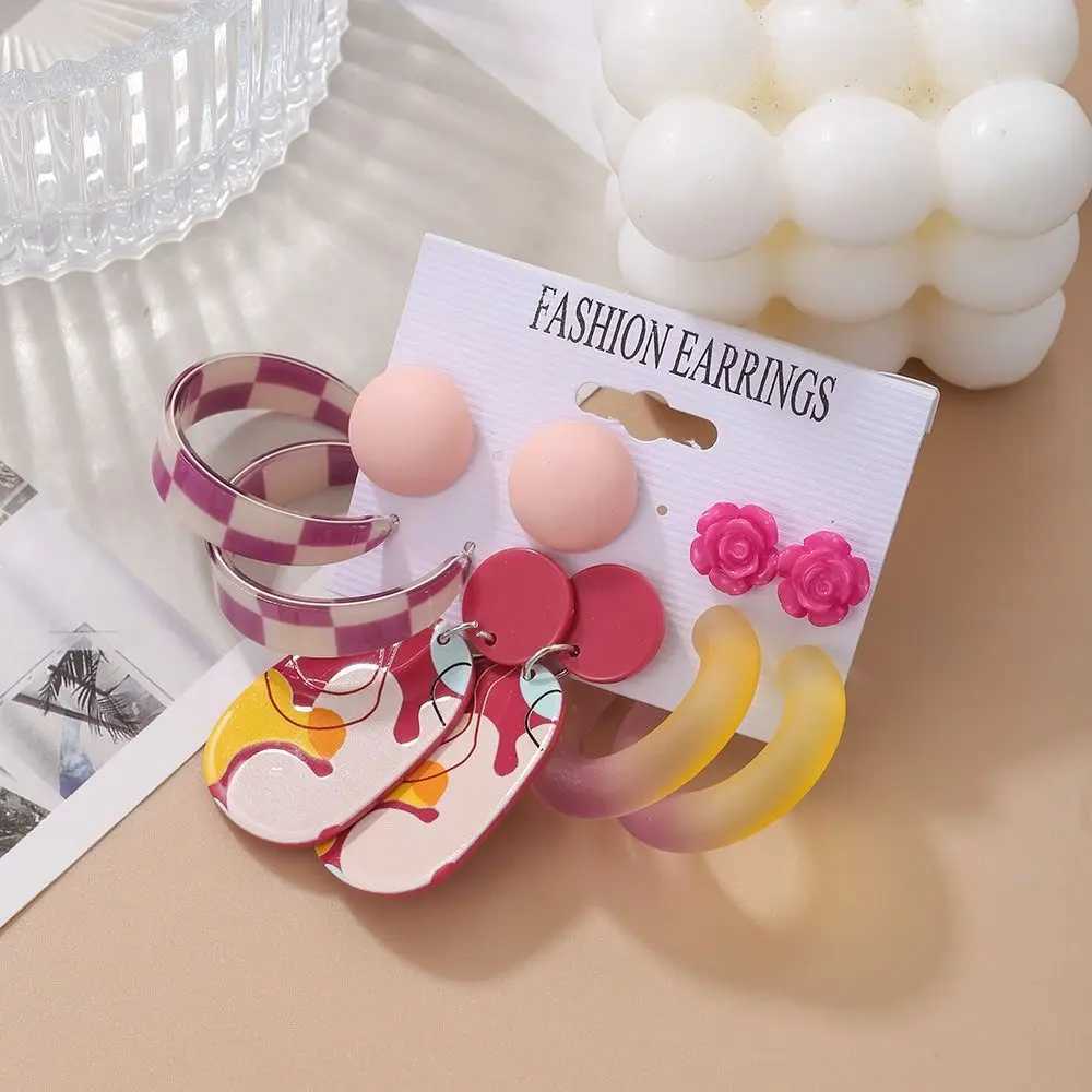 New colored acrylic earring set suitable for vintage Geely C-shaped resin ring earrings fashionable jewelry gifts X241106