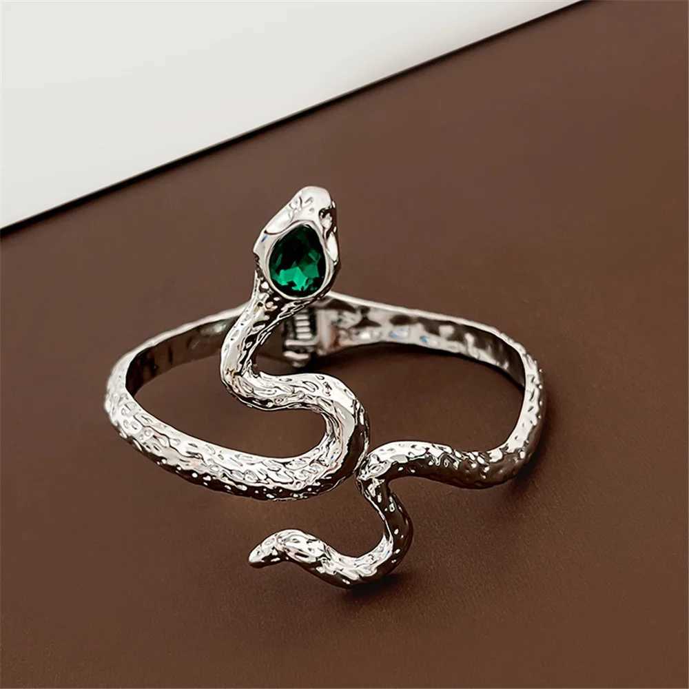Charm Fem Green Zircon Round Bracelet Cute Silver Adjustable Wedding Jewelry X241106