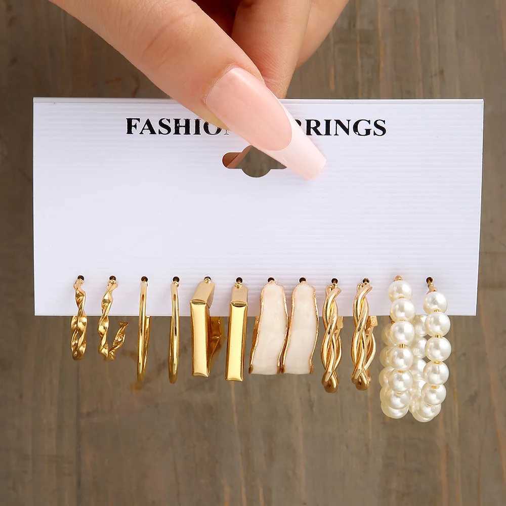 Golden Retro Ring Earring Set Suitable for Warm Wave Lotus Metal Rings Geely Twist Pearl Pendant Earrings Fashion Jewelry Gifts X241106