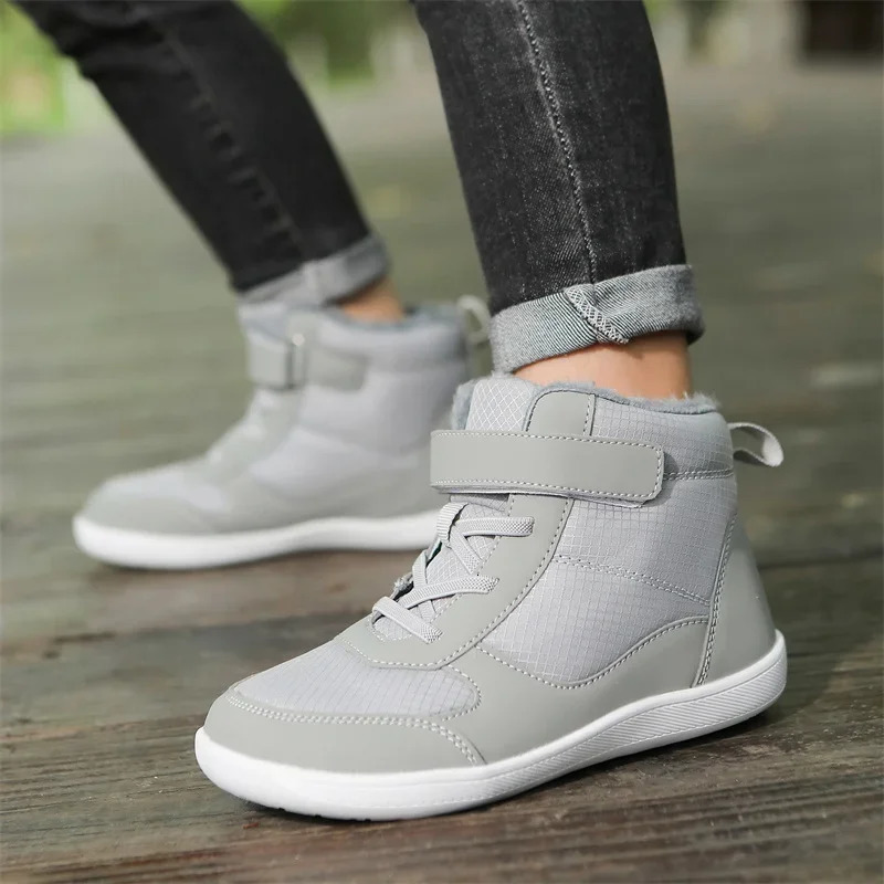 Childrens winter snow boots for boys and girls wide toe barefoot snow boots childrens high-top cotton shoes sneakers 241106