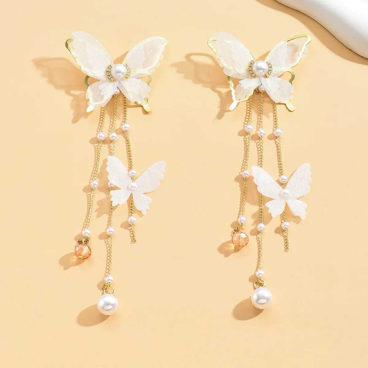 Korean new fashion lace black and white imitation pearl zircon tassel earrings used for fashion earrings jewelry party gifts X241106