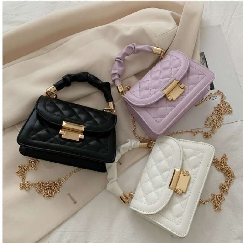 Designer Bag Popular Versatile Instagram Women's Bag 2024 Fashionable Fashion Chain Crossbody Network Red Handbag