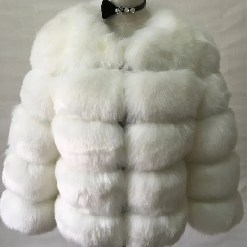Fur Europe and The United States Fox Coat Womens Short Long Sleeve Artificial 241104