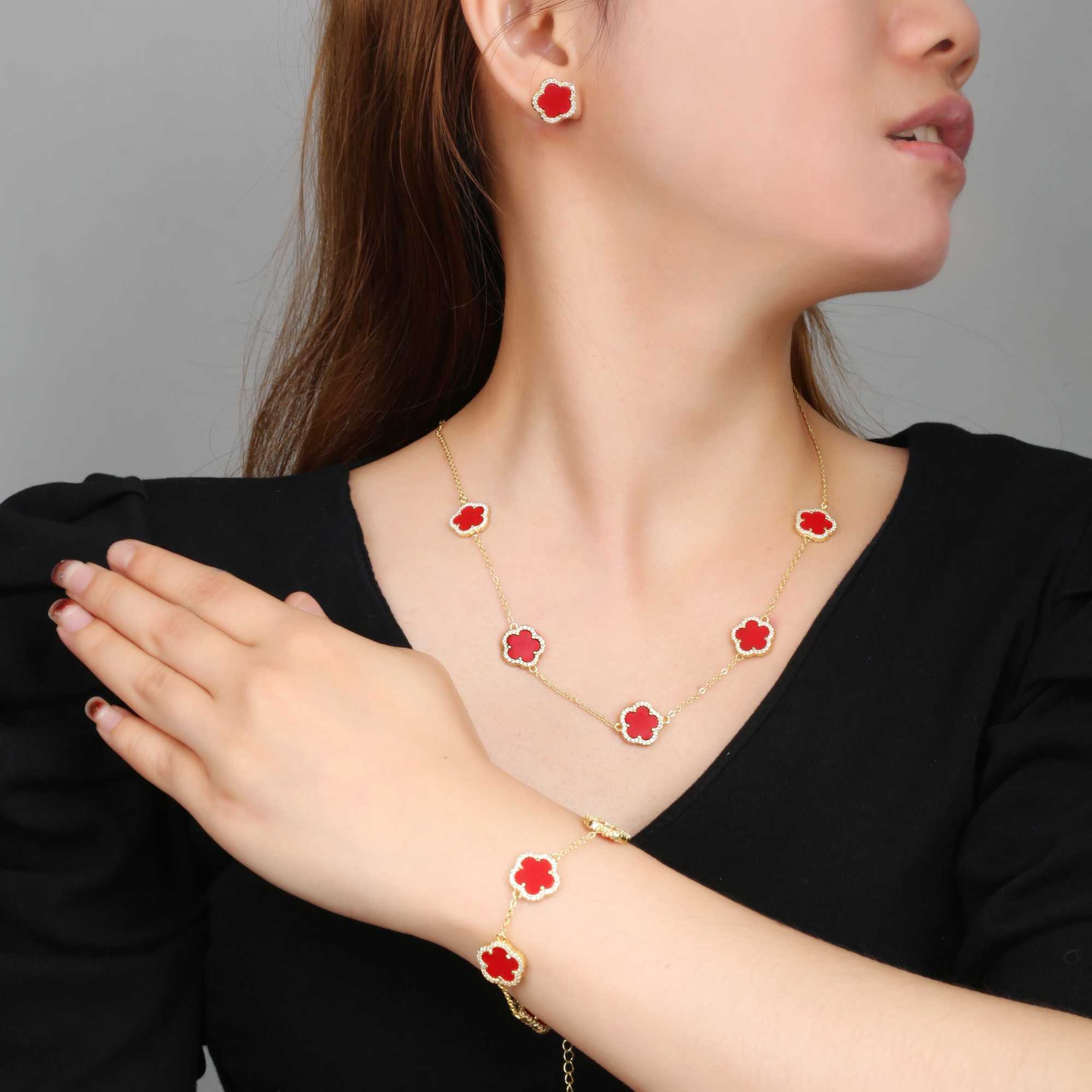 New Shell Natural Stone Flower Eye Bracelet Necklace Earrings Jewelry Set High Quality Creative Luxury Wens Hip Hop Style X241106