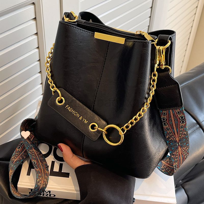 Bag Classic Designer Fashion 10a Top Nikiduncks Woman Handbagevening Bags This Years Popular Small for Womens Autumn 2024 New Fashionab