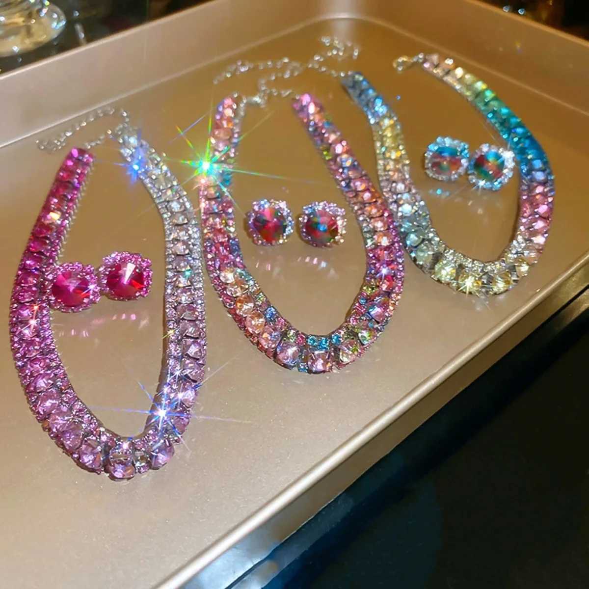 Jewelry Three Piece Set Korean Edition Accessories Fashion Crystal Zircon Personalized Customization Necklace Earrings Luxury Set X241106
