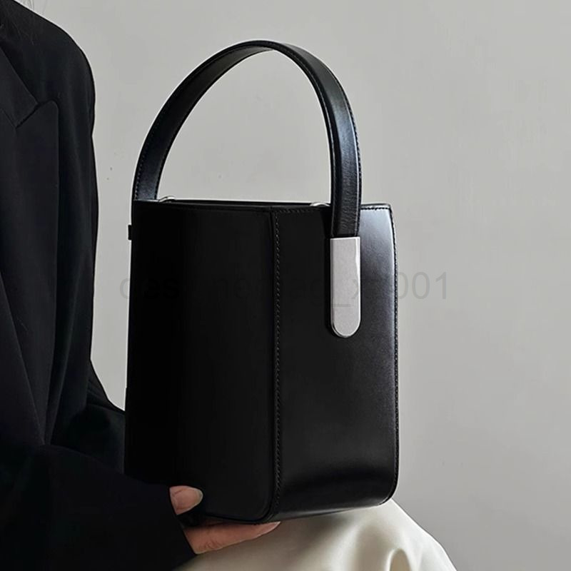 Fashion Classic Bag Designer 10a Top Nikiduncks Woman Handbagevening Bags Threedimensional Bucket Womens 2024 New Summer Crossbody Ha