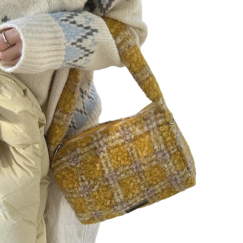 Chic Underarm Bag for Fashion Enthusiasts Stylish Shoulder Handbag Perfect for Any Occasion